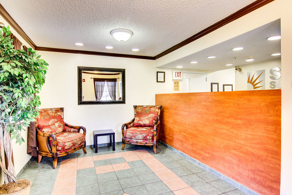 Intown Suites Extended Stay Jacksonville Fl - Baymeadows Экстерьер фото